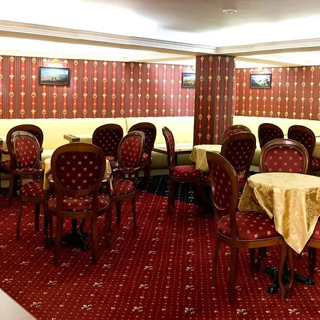 Manhattan & Restaurant Chişinău